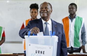 Côte d’Ivoire: Alassane Ouattara réélu à la tête du pays avec une large victoire dès le premier tour