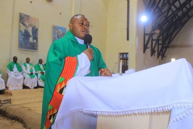 Nord-Kivu : Un prêtre catholique tué par des hommes armés à Busesa en territoire de Lubero