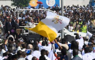 Messe Papale :La paix est un choix, a rappelé François aux fidèles du plus grand pays catholique