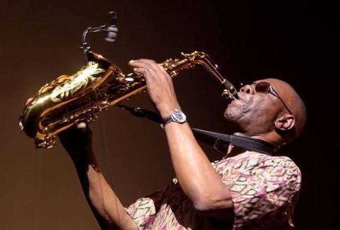 Coronavirus : Manu Dibango, une légende du Jazz Africain décède des suites de la pandémie