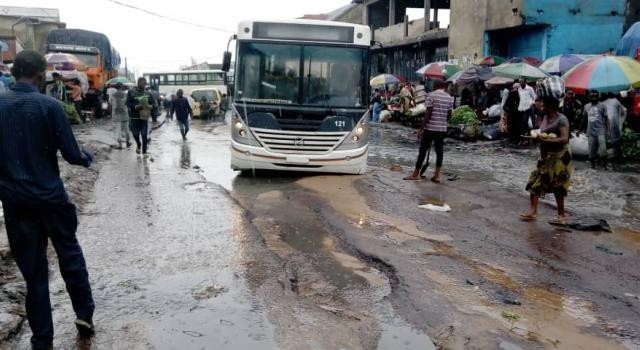 A Kinshasa, 4 personnes ont perdu la vie suite à la pluie de ce samedi dans la commune de Selembao
