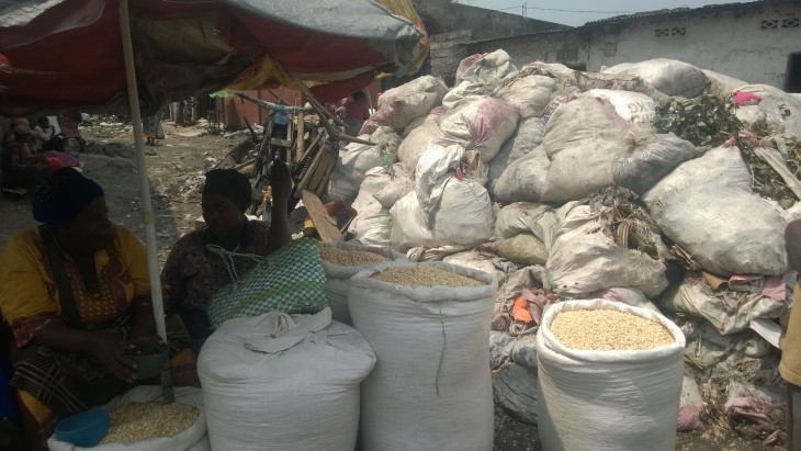 Cernés par une poubelle en plein marché, des vendeurs de Goma interpellent l’autorité urbaine