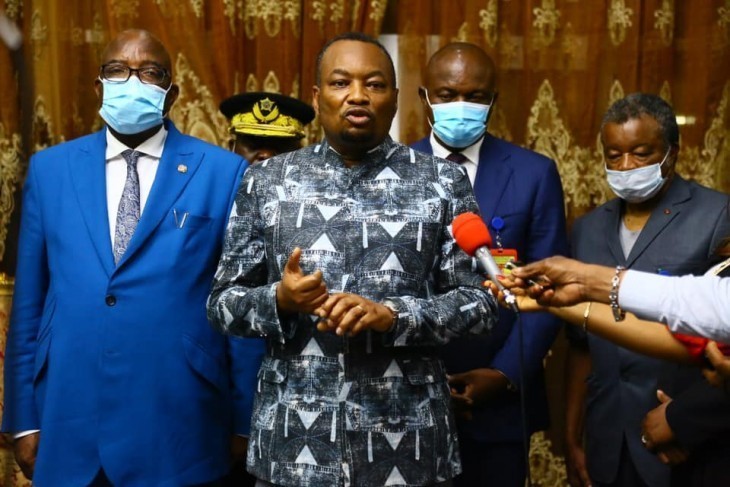 Covid-19 en RDC : Les autorités allègent le couvre-feu et annoncent le début de la vaccination