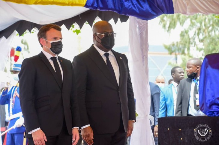 Aux côtés d’Emmanuel Macron, Félix Tshisekedi a rendu hommage au président tchadien Idriss Deby Itno