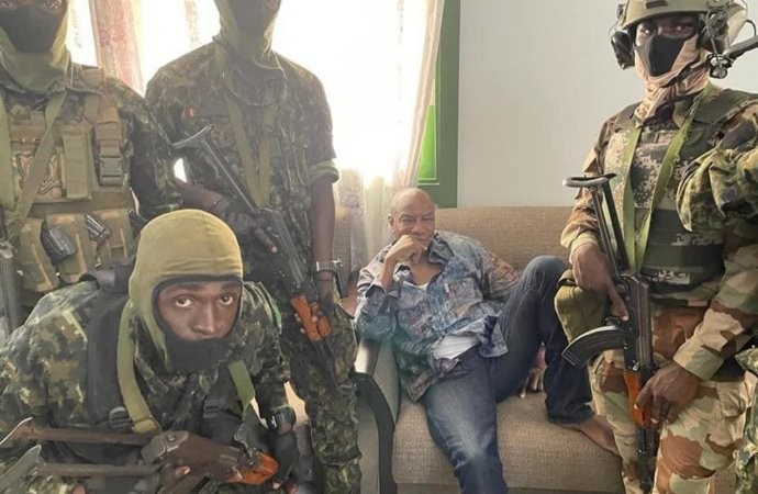 Félix Tshisekedi et Moussa Faki condamnent le Coup d’état en Guinée