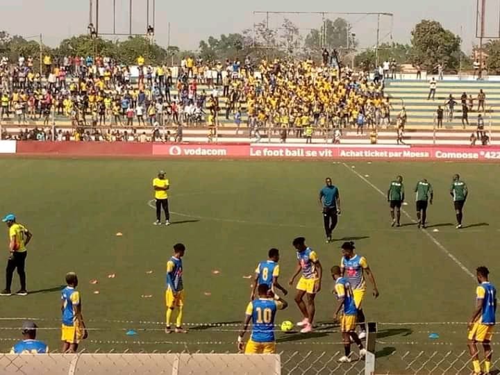 Linafoot : Saint-Eloi Lupopo réussit son entrée face à Lubumbashi Sport