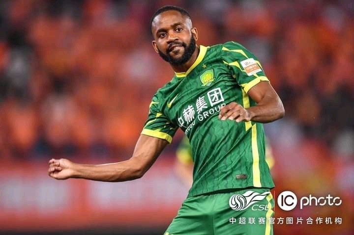 Mercato : Bakambu pisté par le Barça ?
