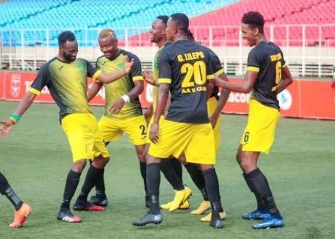 Linafoot D1: V.Club étrille Simba , DCMP freiné dans son élan par un promu