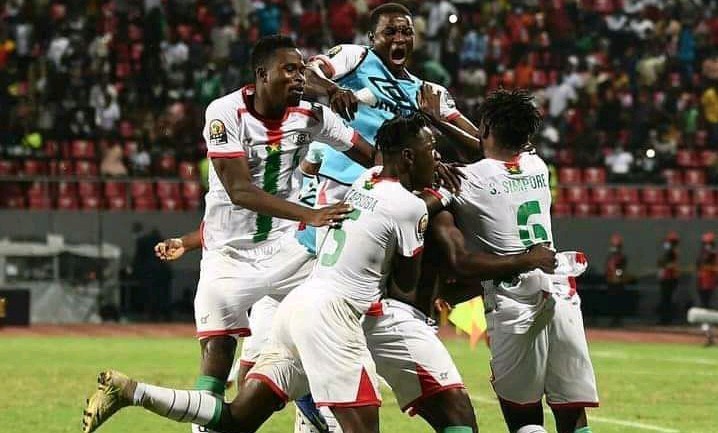 CAN 2022: Très chirurgical, le Burkina Faso piège la Tunisie et se hisse en demies