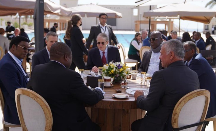 Un mini-sommet entre des chefs d'état africains et le roi Abdullah II de la Jordanie