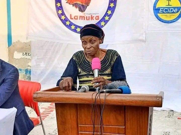 Kinshasa : A peine libérée, Maman Marie revient sur son arrestation et charge la police nationale