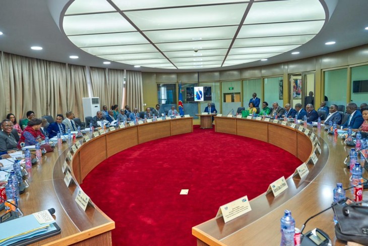 RDC : Le gouvernement déterminé à respecter le délai de dépôt au parlement du Projet de Budget 2023