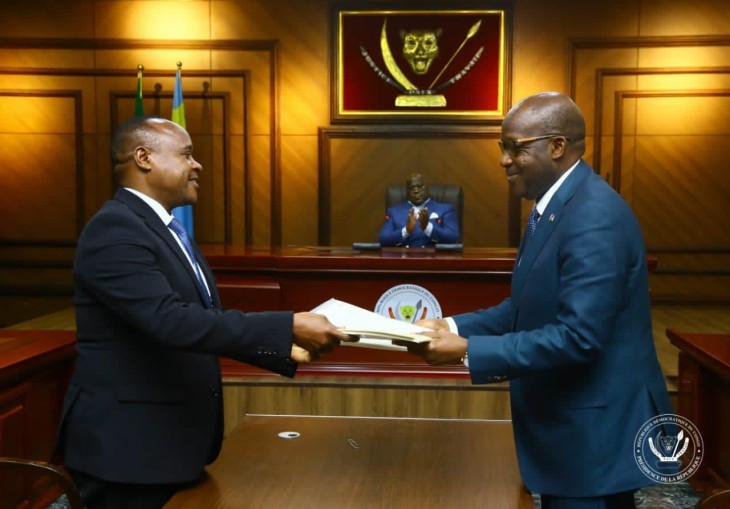 Signature de l'accord portant statut de la force régionale de l’EAC pour la paix à l'Est de la RDC