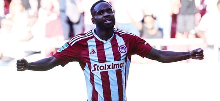 Grèce D1: Cédric Bakambu ouvre son compteur buts avec l'Olympiacos