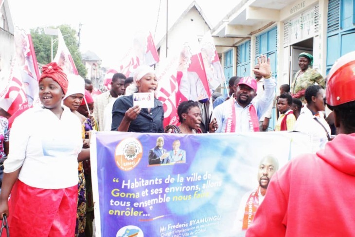 Nord-Kivu : En bon citoyen, Frédéric Byamungu, cadre de l'UNC a obtenu sa nouvelle carte d'électeur