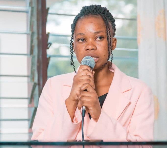 "Les problèmes de notre société peuvent être résolus par les jeunes", Zawadi Gasindikira