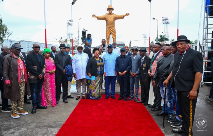 A Kinshasa, Félix Tshisekedi a dévoilé la statue de Papa Wemba érigée au quartier Matonge