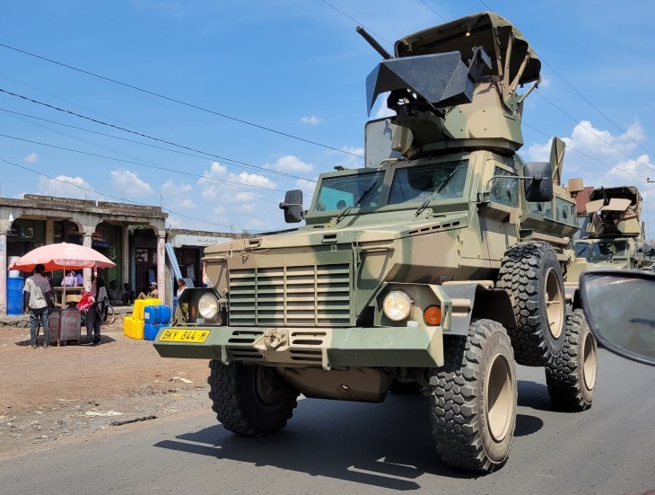 Guerre contre le M23 : Un soldat sud-africain de la SADC tué et une dizaine d’autres blessés à Sake