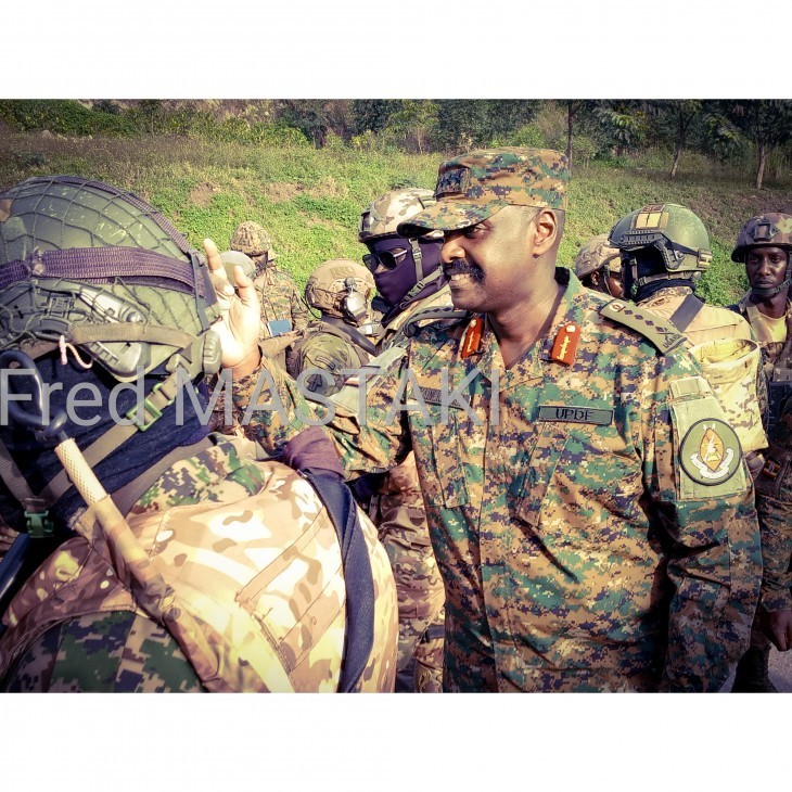 Grands Lacs : Kainerugaba pour la signature d'un traité de défense collective entre l'UPDF et la RDF