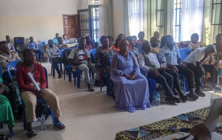 Goma : Des jeunes, parents et cadres de base dialoguent autour de la santé sexuelle et de reproducti