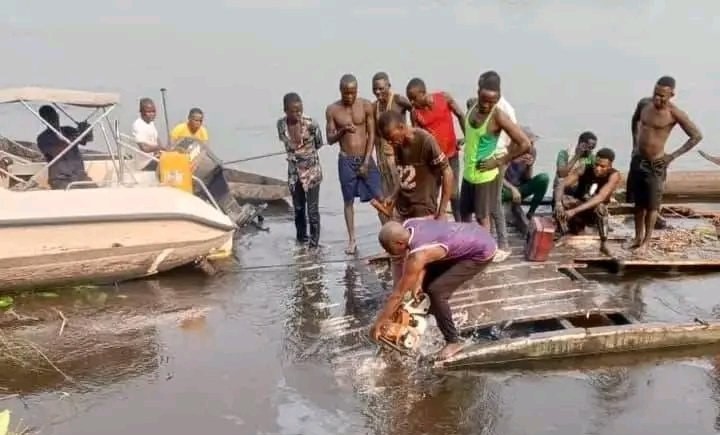 RDC : Plus de 20 corps retrouvés après le naufrage de la baleinière dans le Maï-Ndombe