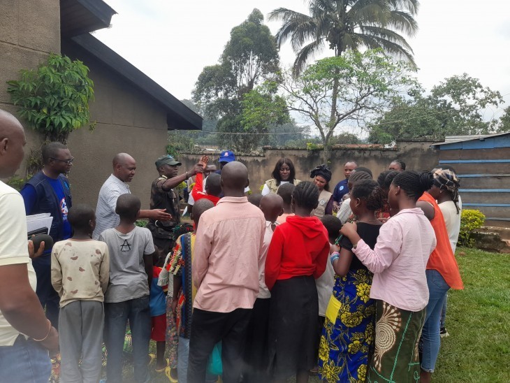 Opération Shujaa : A Beni, 49 ex-otages remis à la société civile et à la MONUSCO