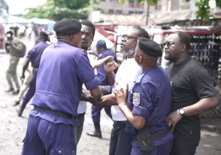 RDC : L’opposant Delly Sesanga arrêté dans une manifestation contre la révision constitutionnelle