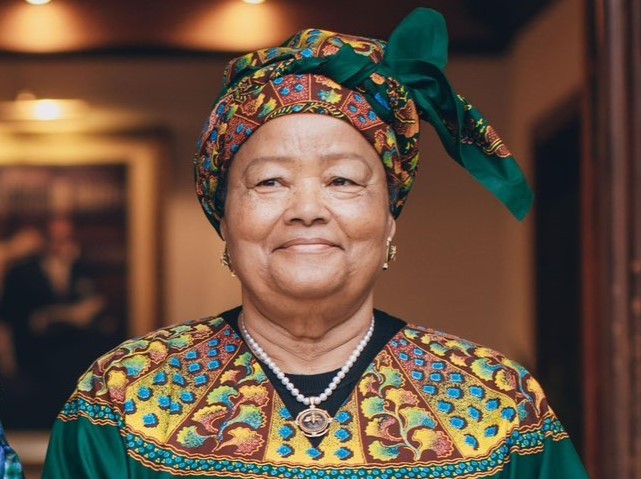 Prête à rentrer en RDC, Bobi Ladawa, la veuve du Maréchal Mobutu attend la restitution de ses biens