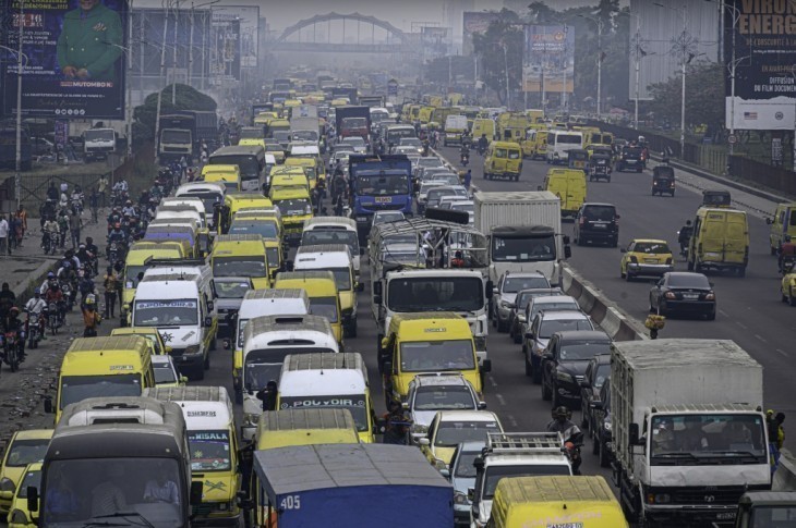 Kinshasa : Le gouvernement suspend la mesure de décongestionnement dite « route à sens unique »