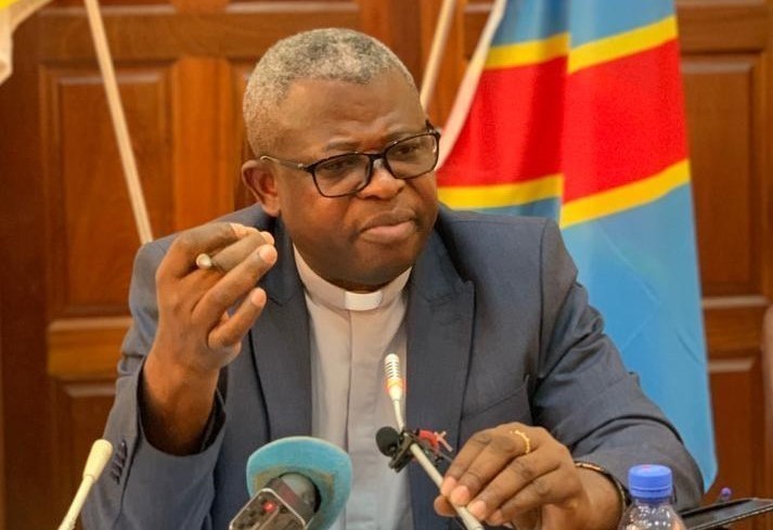 RDC : La CENCO dénonce la confiscation du passeport de Mgr Donatien Nshole, la DGM dément