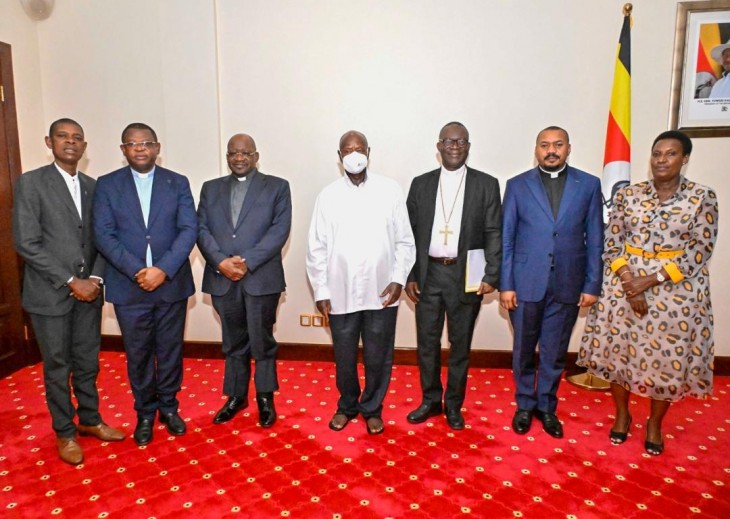Guerre en RDC : La délégation CENCO-ECC a présenté son projet de dialogue à Yoweri Museveni