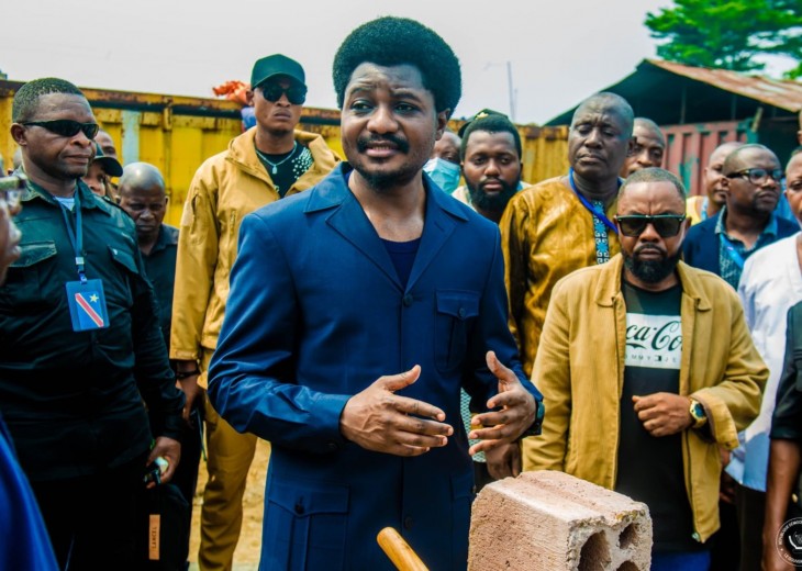 Kinshasa : Constant Mutamba a lancé les travaux de construction d’une boulangerie à la prison Makala