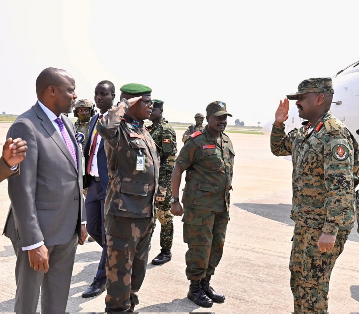 Opérations Shujaa : Le chef controversé de l’armée Ougandaise à Kinshasa pour une réunion de travail
