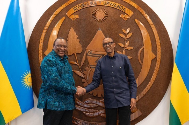 Crise en RDC : Paul Kagame s’est entretenu avec Uhuru Kenyatta autour des efforts diplomatiques